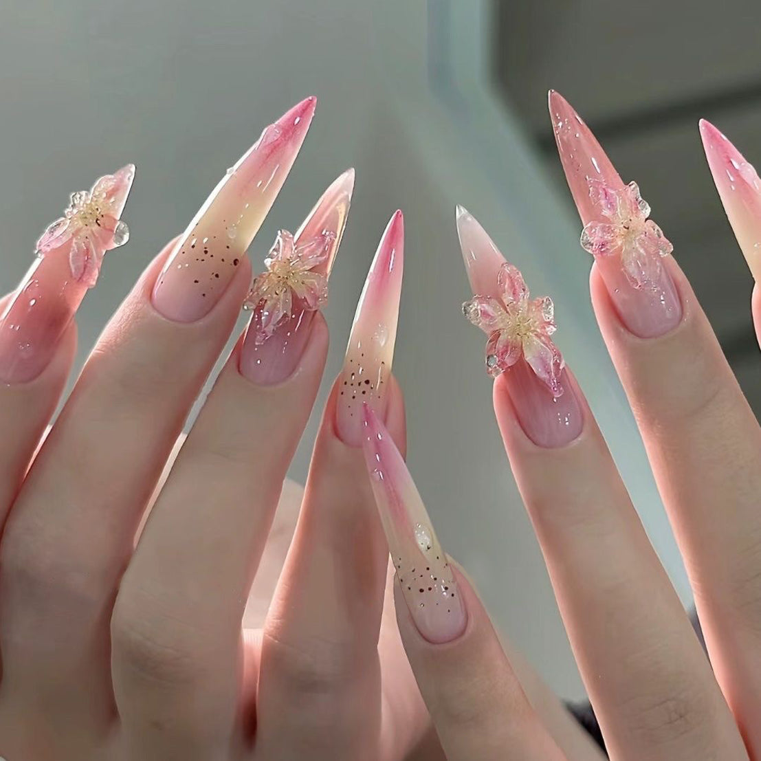 Lily - Madeready Nail