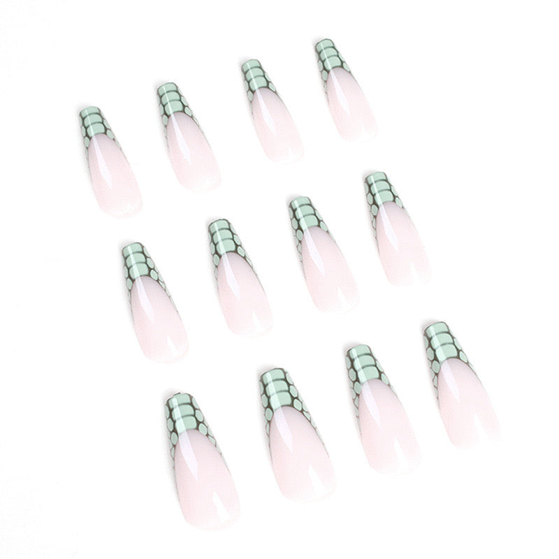 Green Luxe - Madeready Nail