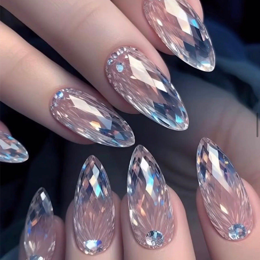 Chandelier - Madeready Nail